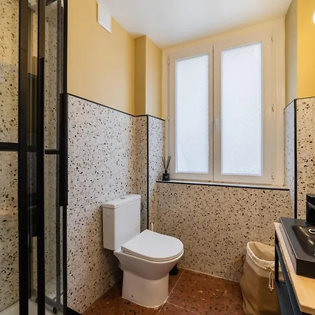 Grand Refait A Neuf 16 - 4p - Flat-guest Apartment